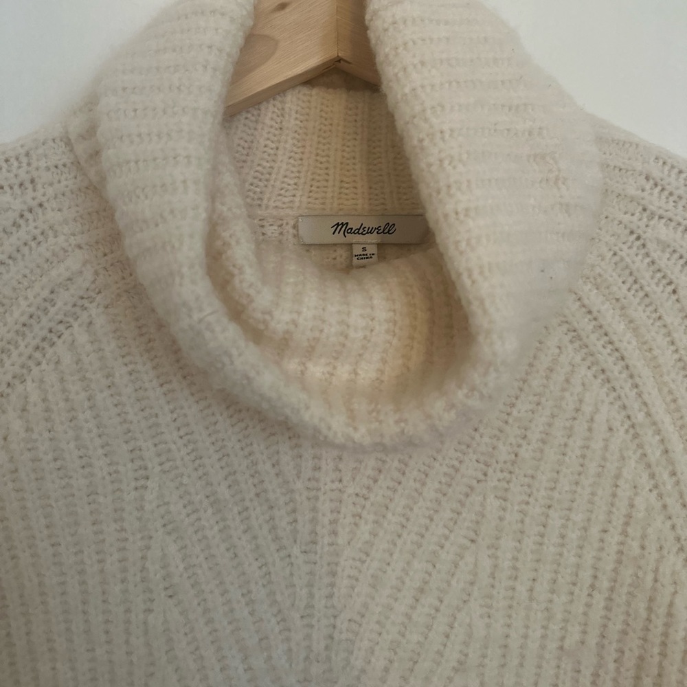 Madewell sweater shirt